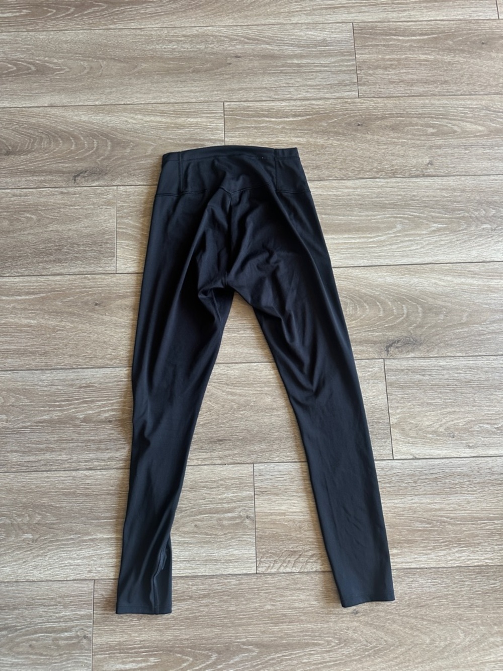 Gymshark Black High-Waist Performance Leggings - Picture 3 of 3